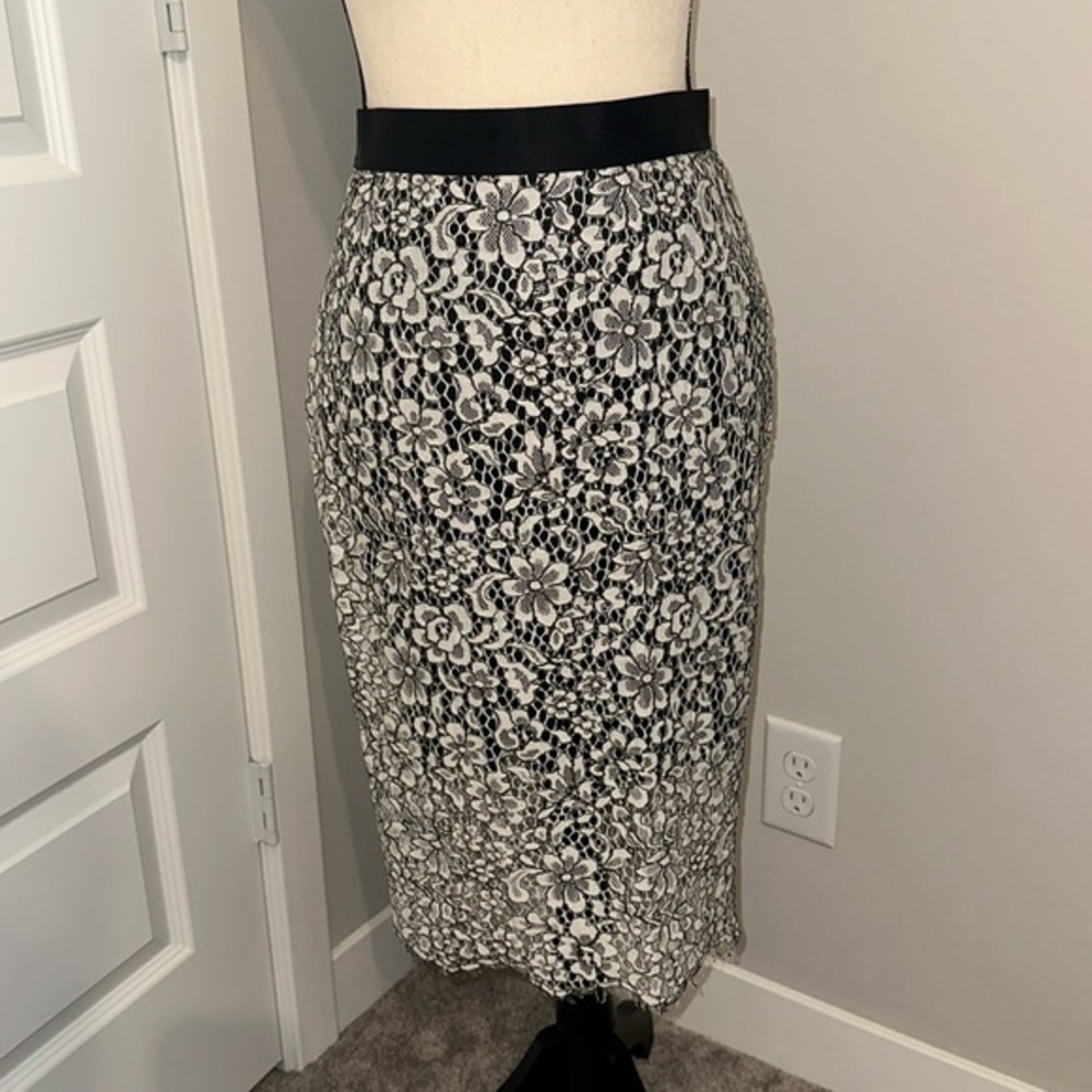 Lace Overlay Pencil Skirt